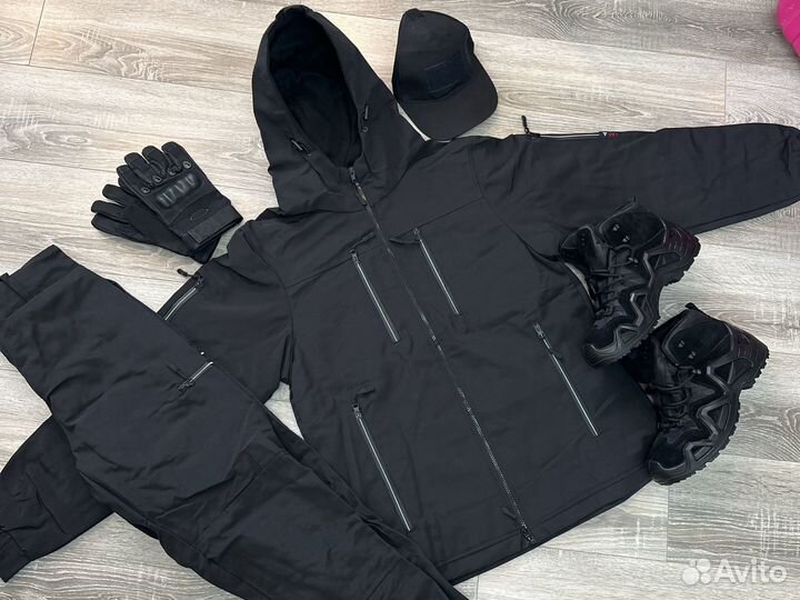 Демисезонный костюм 