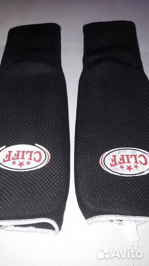 Боксерские перчатки/ бинты/ защита для голени