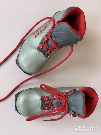 Лыжные ботинки детские 32