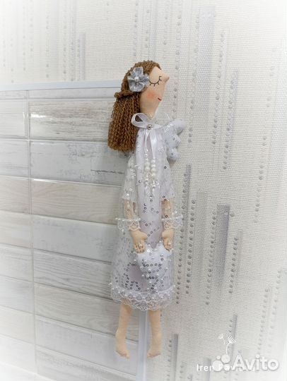 Тильда Ангел Моня брюнетка