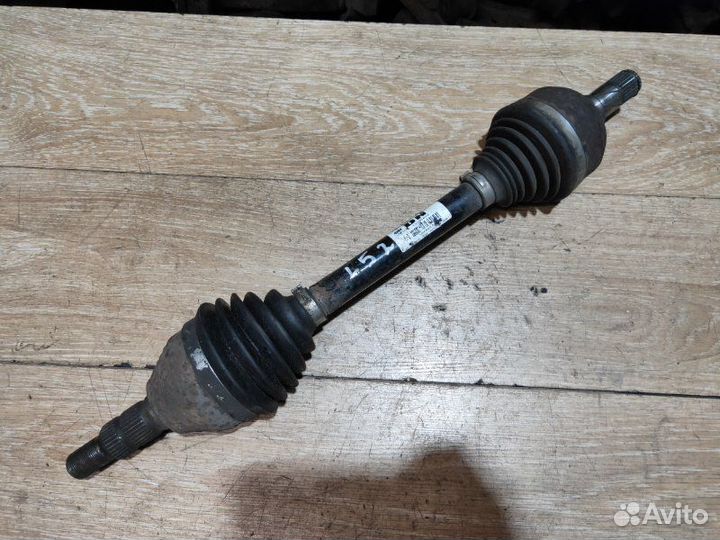 Привод передний левый Opel Astra J 2010