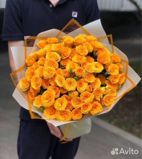 Букеты и композиции с розами и пионами. Доставка