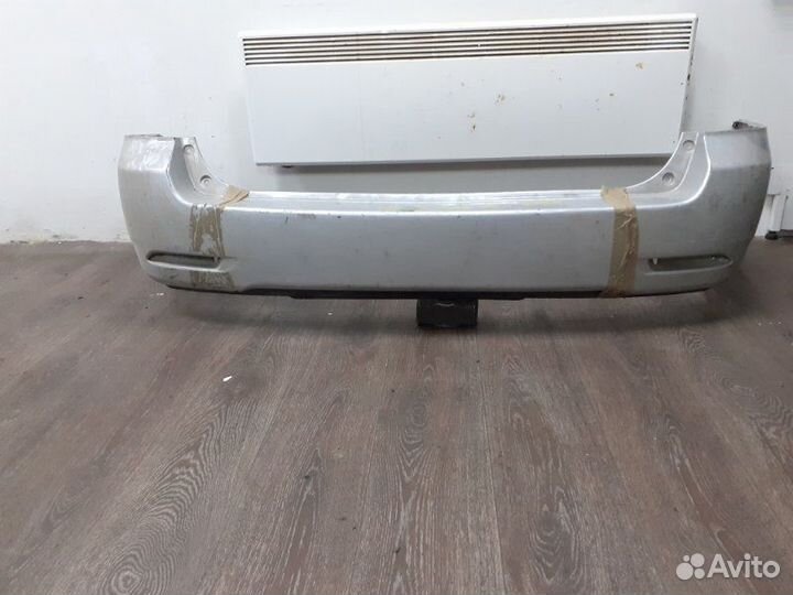 Бампер задний Toyota Ipsum