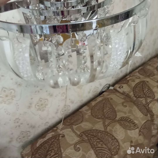 Люстра потолочная бу