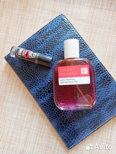 Туалетная вода женская 