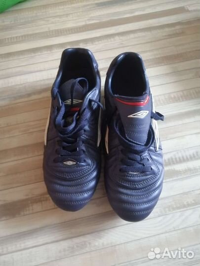 Футбольные бутсы