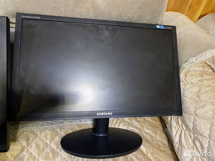 Монитор Samsung syncmaster E2220