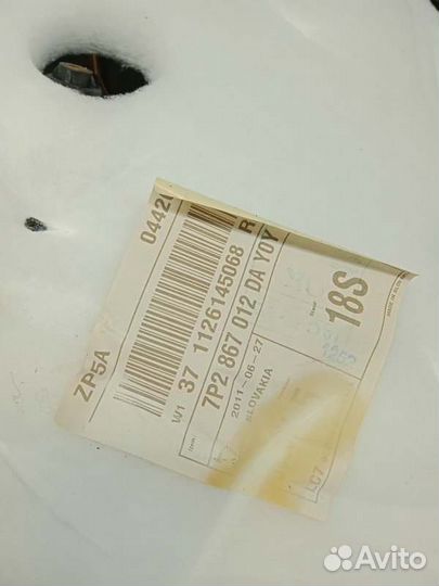 Обшивка двери передняя правая Volkswagen Touareg