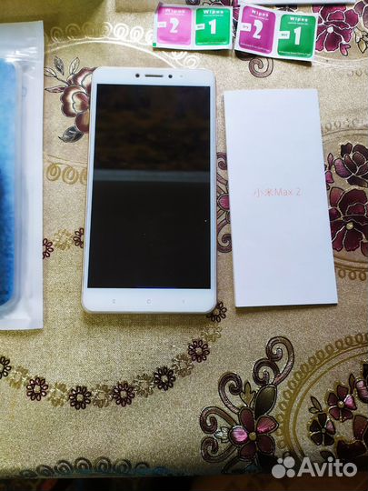 Xiaomi Mi Max 2, 4/64 ГБ