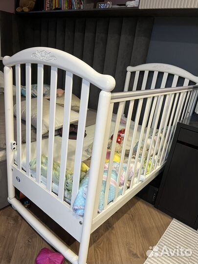 Детская кроватка