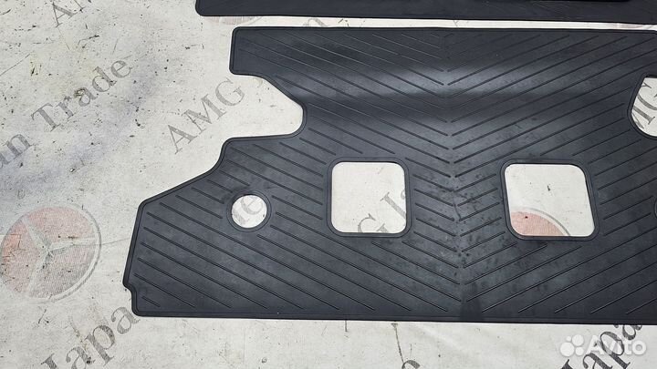 Коврики салонные Nissan Safari Y61