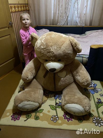 Плюшевый медведь