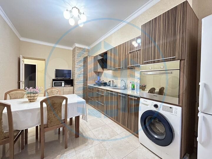 2-к. квартира, 71 м², 5/6 эт.