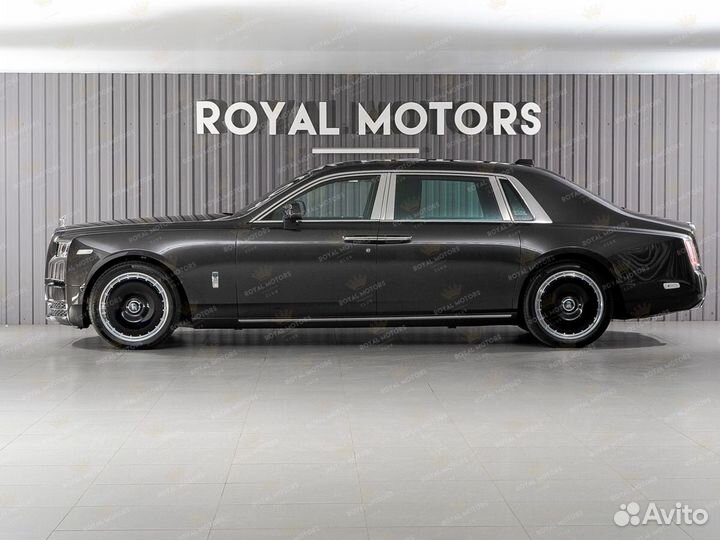 Rolls-Royce Phantom 6.8 AT, 2023, 195 км