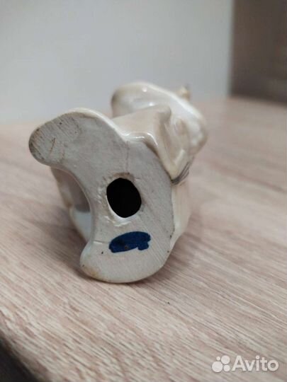 Фарфоровая статуэтка Медведь с контрабасом