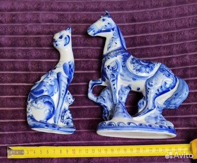 Статуэтка фарфор, гжель