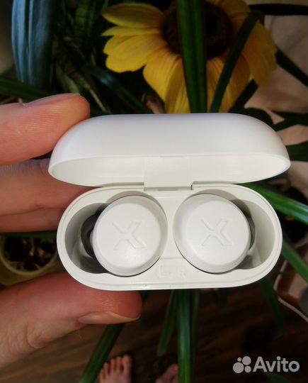 Наушники беспроводные Edifier X3 White