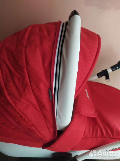 Детская коляска 3 в 1