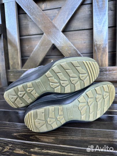 Демисезонные женские ботинки Ecco 37 р-р