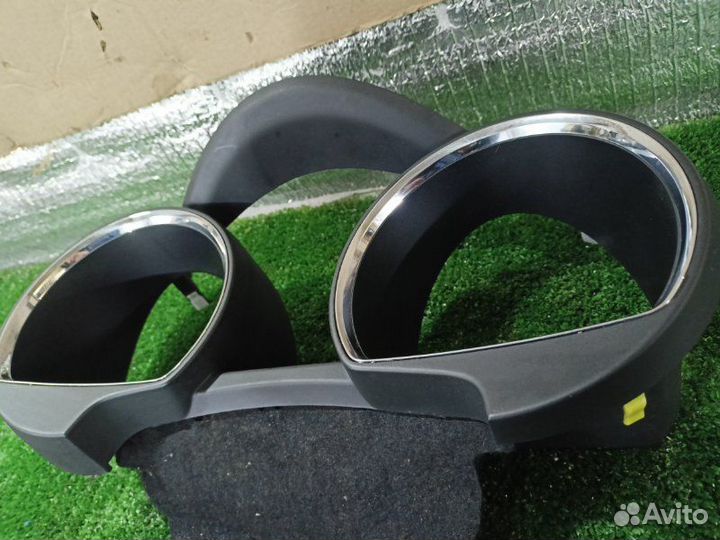 Накладка консоли Toyota Highlander 3.5 2GR-FE 2012