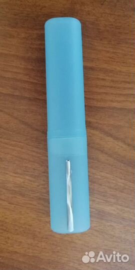 Узкий футляр для очков