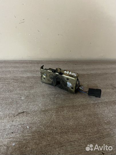 Замок сдвижной двери Vito (638) 1996-2003