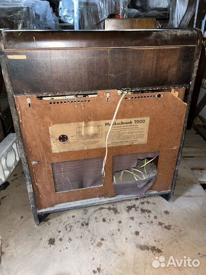 Ламповый приёмник Grundig 7000. 243