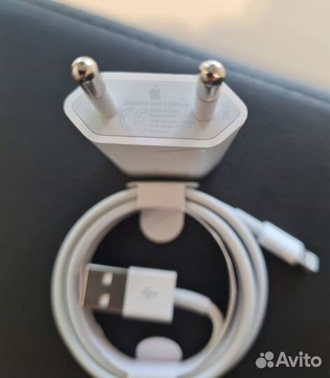 Зарядка на iPhone USB Lightning