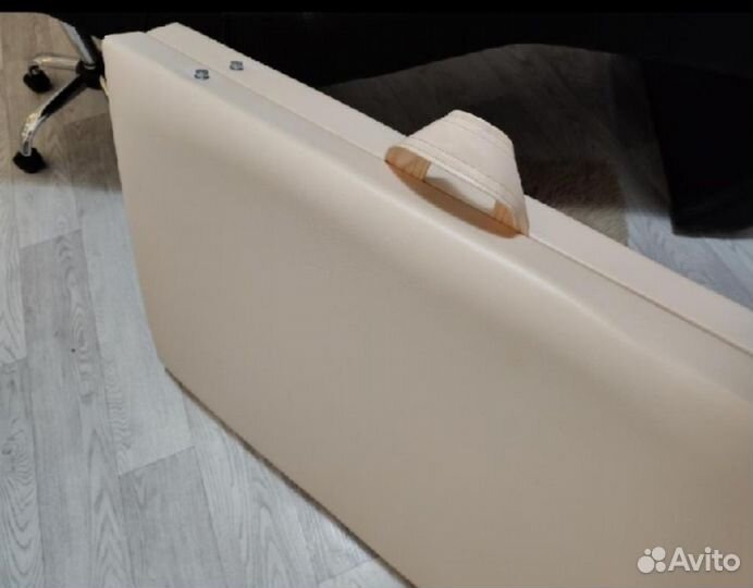 Продам кушетку в отличном состоянии