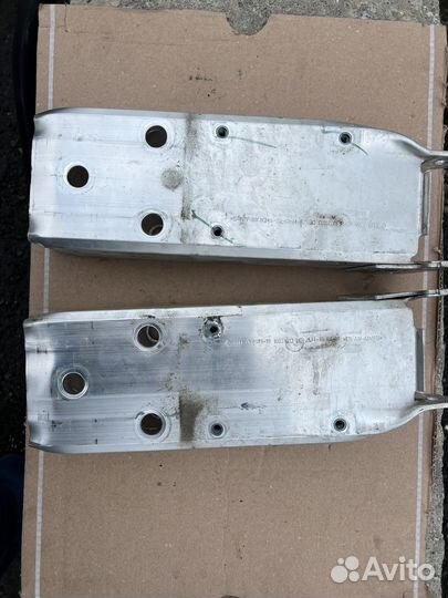 Кронштейн усилителя бампера bmw f30