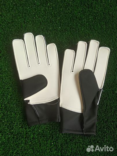 Вратарские перчатки детские adidas pred TRN