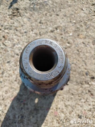 Буровое долото шарошечное