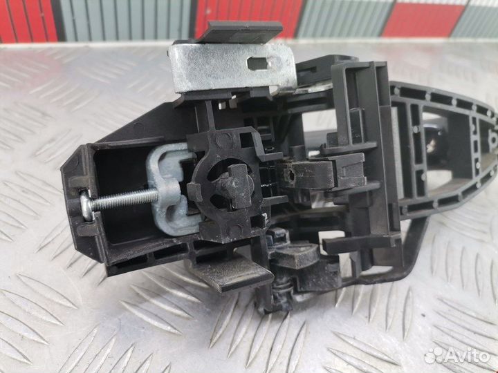 Ручка двери наружная задняя левая для Ford Focus 3