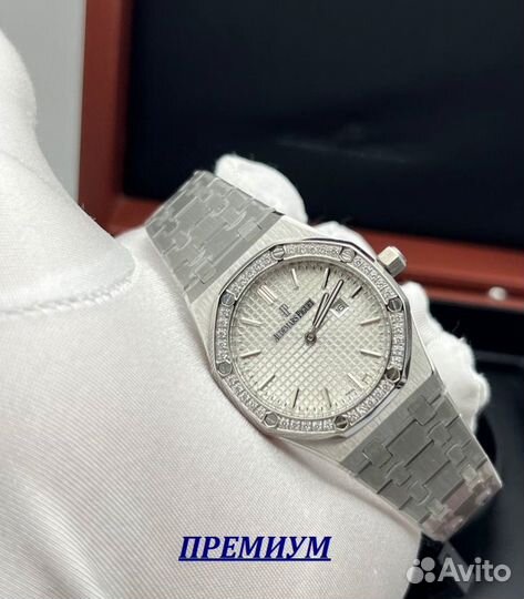 Шикарные часы женские Audemars Piguet