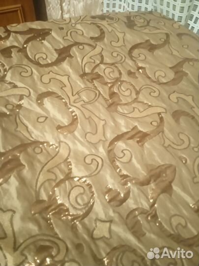 Покрывало на кровать