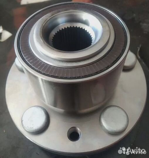 Cтупица в сборе Land Rover Freelander 2