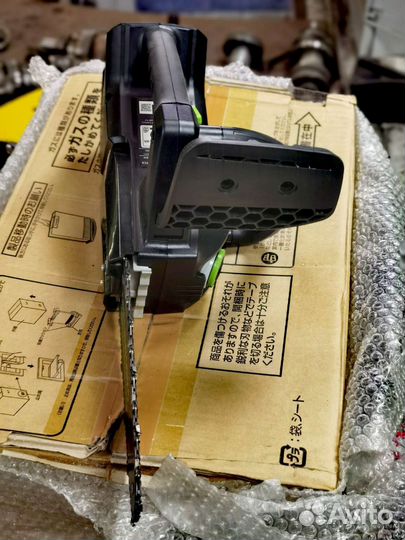 Пила цепная аккумуляторная greenworks 40v GS110