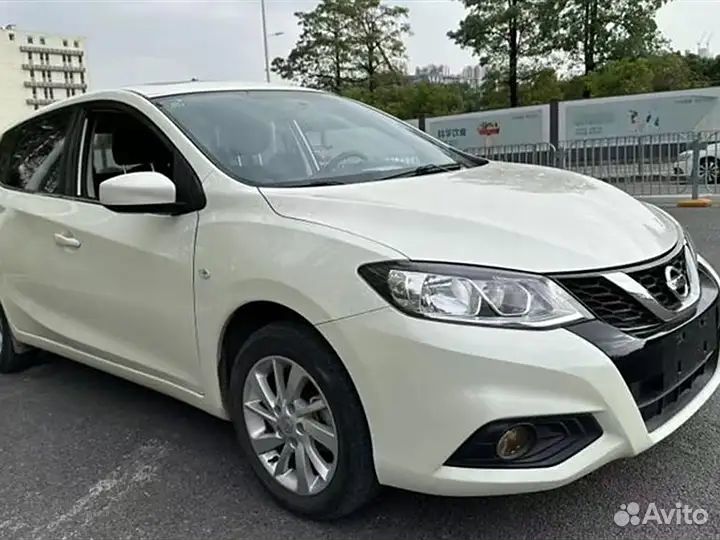 Nissan Tiida (China) 1.6 CVT, 2021, 22 700 км