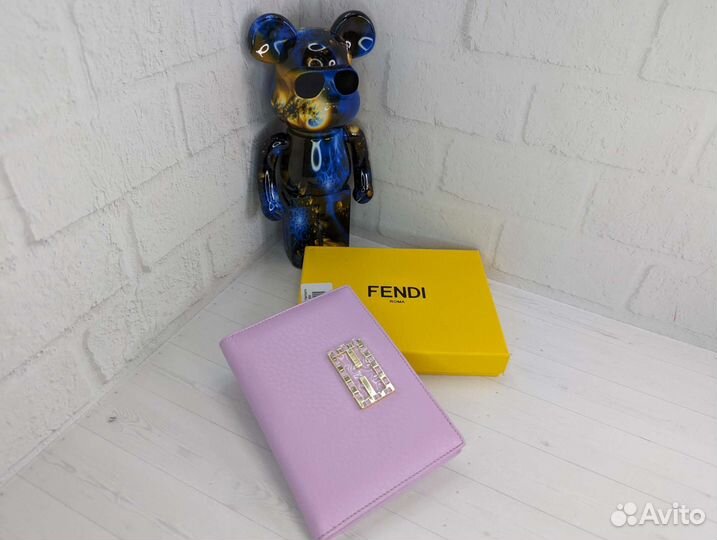Обложка на паспорт кожаная Fendi