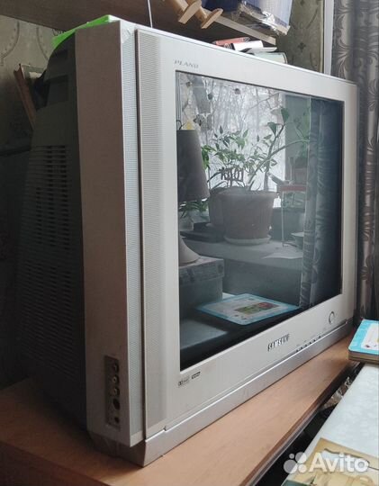 Телевизоры бу samsung sharp