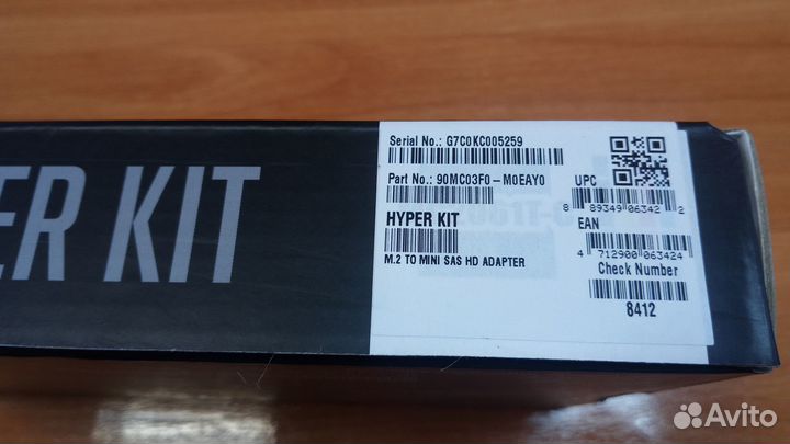 Asus Hyper Kit M.2 to Mini SAS HD 90MC03F0-M0EAY0