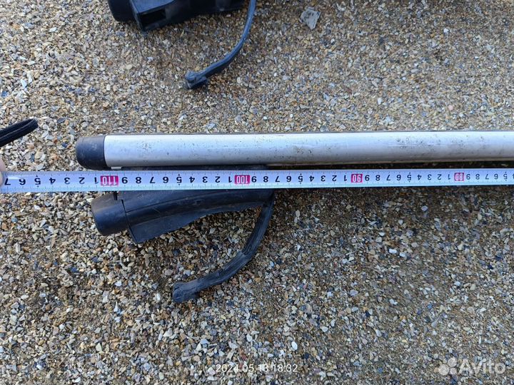 Багажник на крышу поперечины Thule