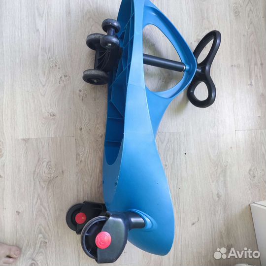 Детская машинка бибикар