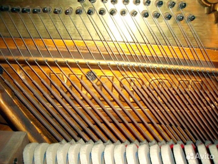 Антикварное пианино продам