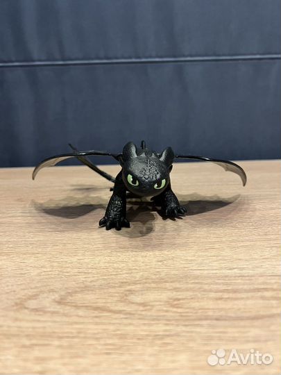 Ночная Фурия (беззубик)