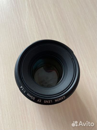 Объектив Canon EF 50 M f /1.4