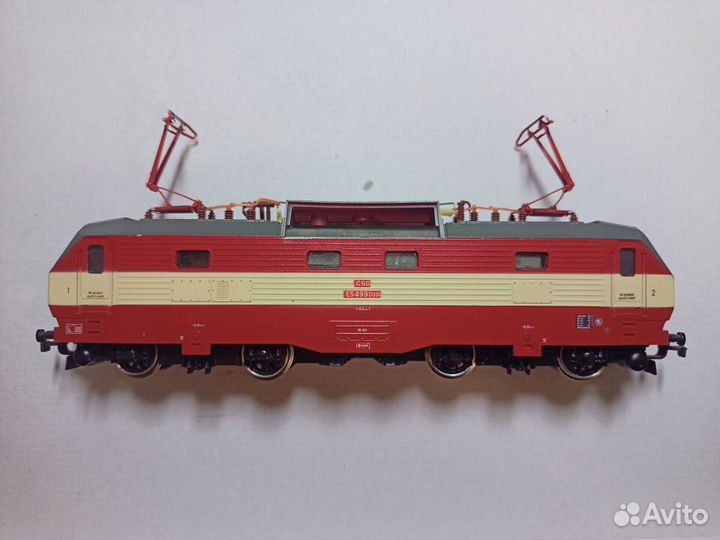 Электровоз для железной дороги ES499 Piko ГДР 1:87