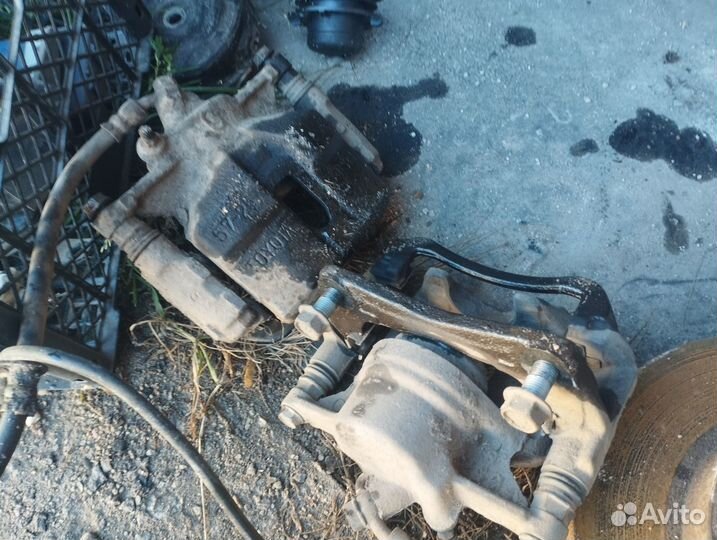 Суппорта toyota corona