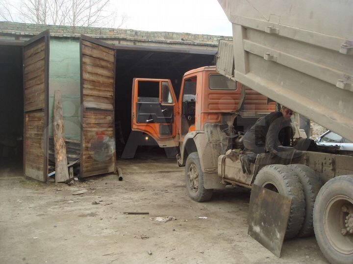 Гараж, > 30 м²