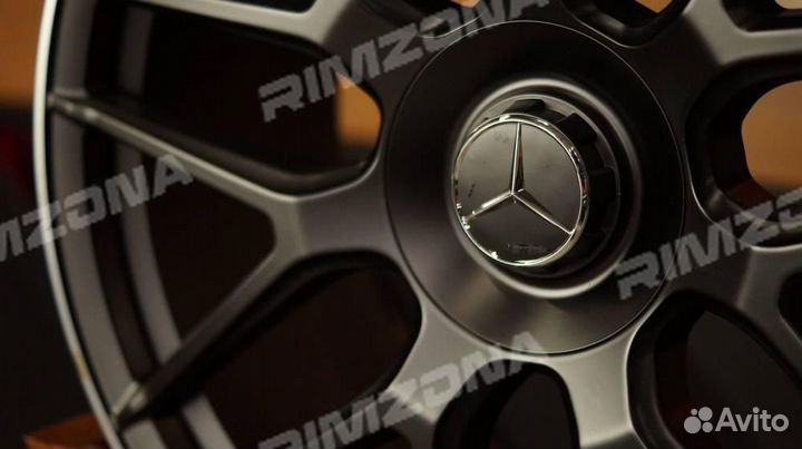 Кованый диск в стиле Mercedes R20 5x112